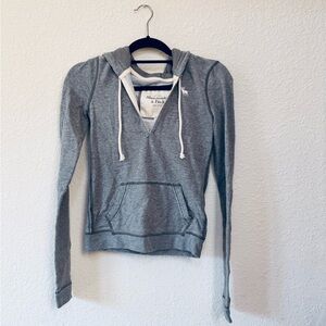 Abercrombie & Fitch Heather Gray Women's Hoodie